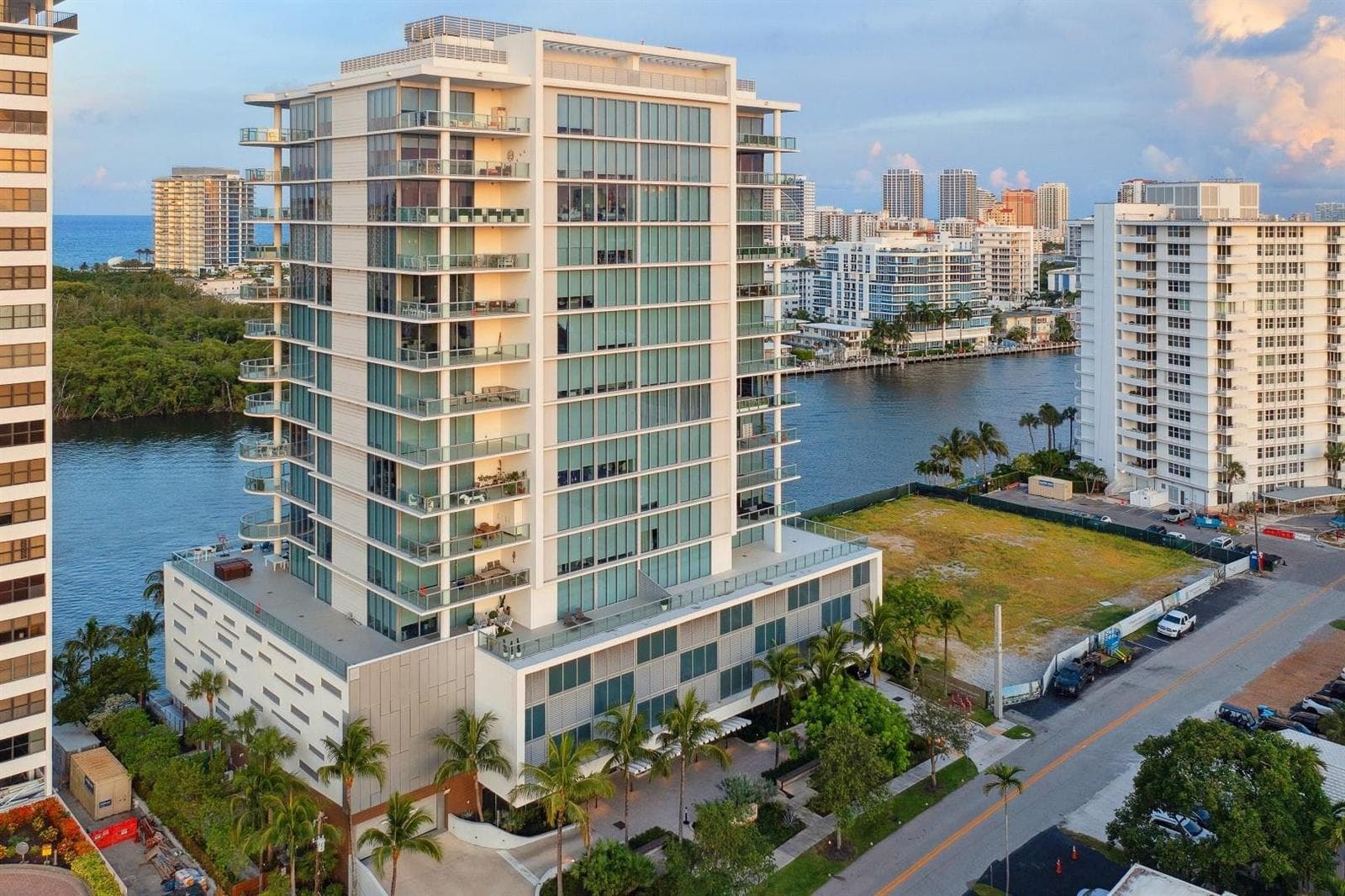 920 Intracoastal Drive 801 photo 3
