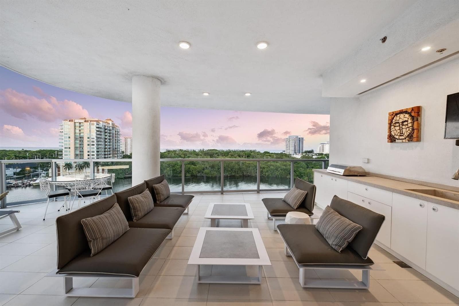 920 Intracoastal Drive 801 photo 1