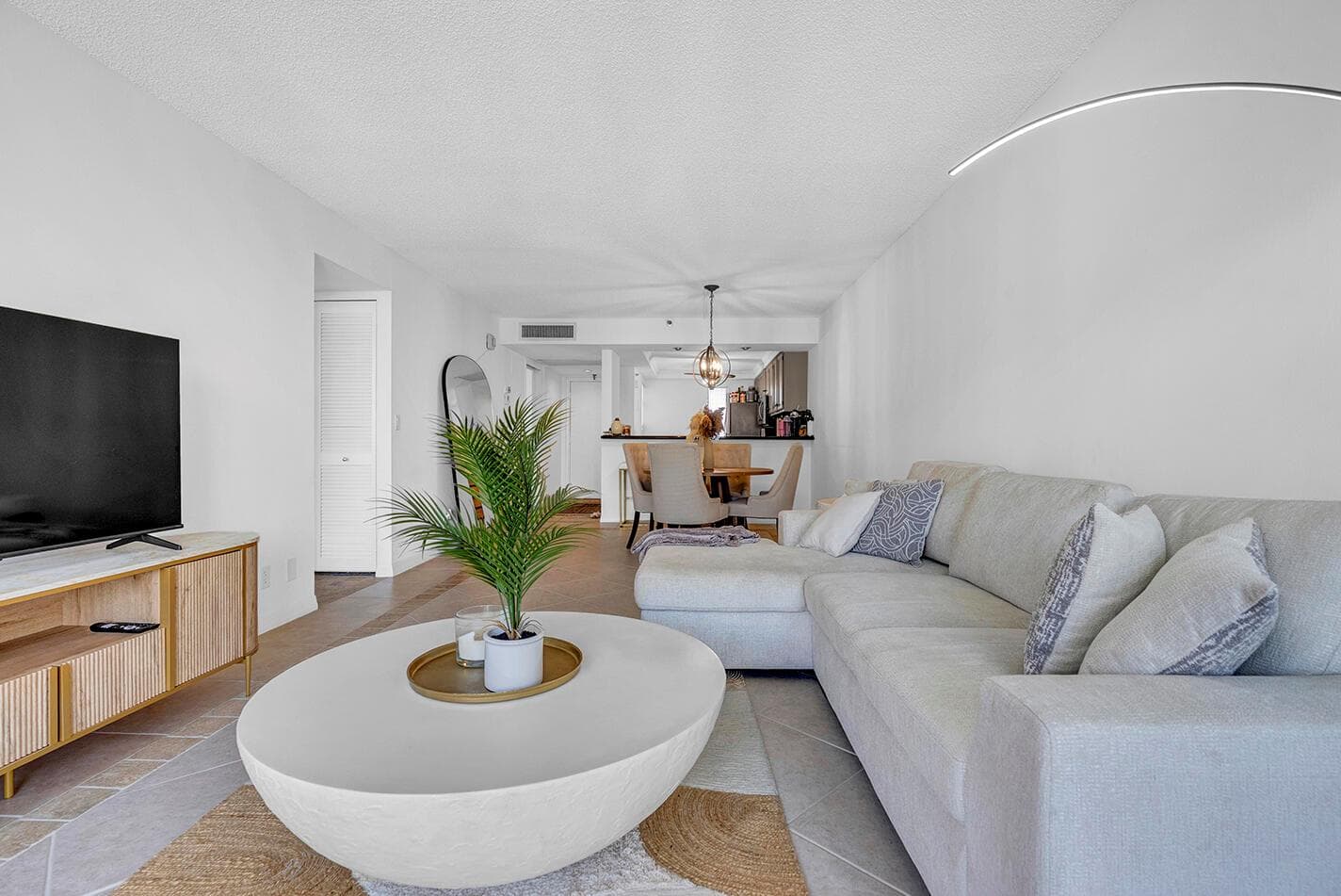 21 Royal Palm Way 405 photo 19