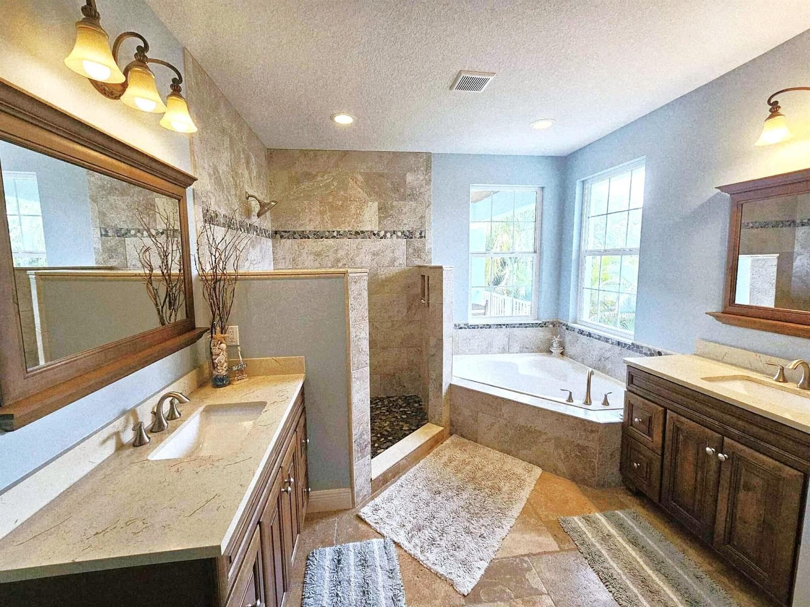 1468 SW Peninsula Lane photo 23