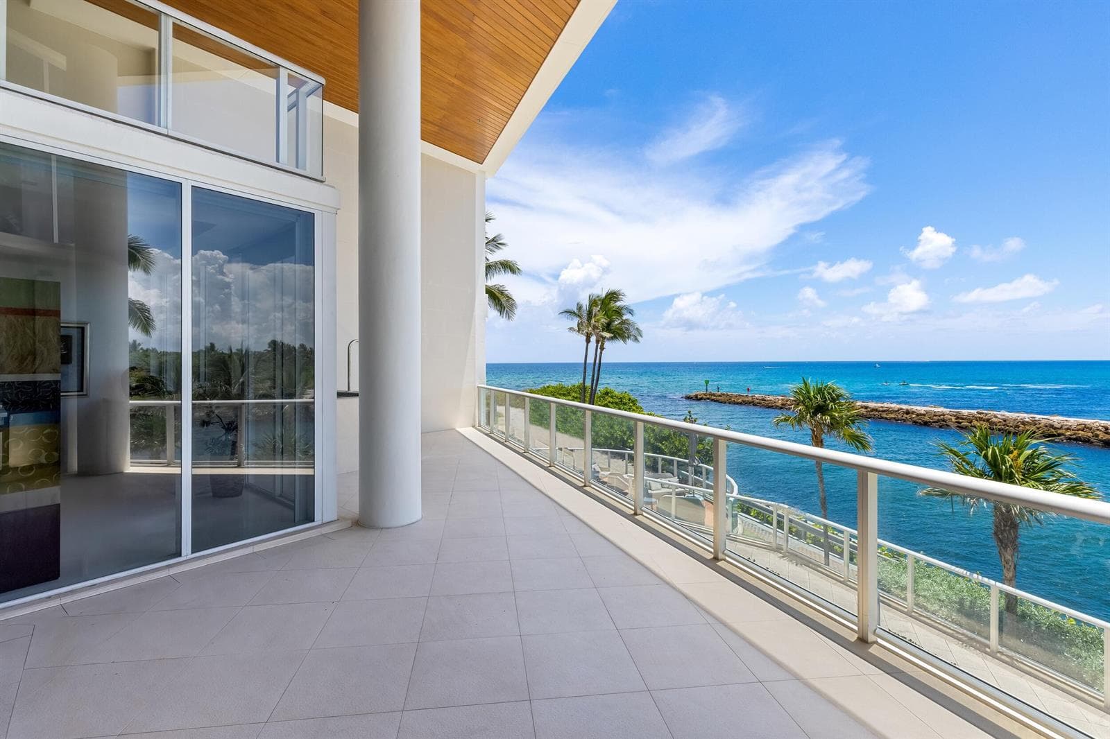 1000 S Ocean Boulevard 103 photo 4