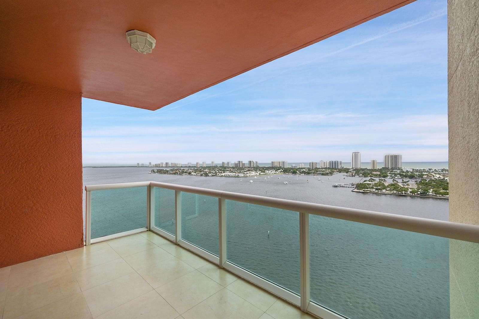 2640 Lake Shore Drive 2011 photo 6