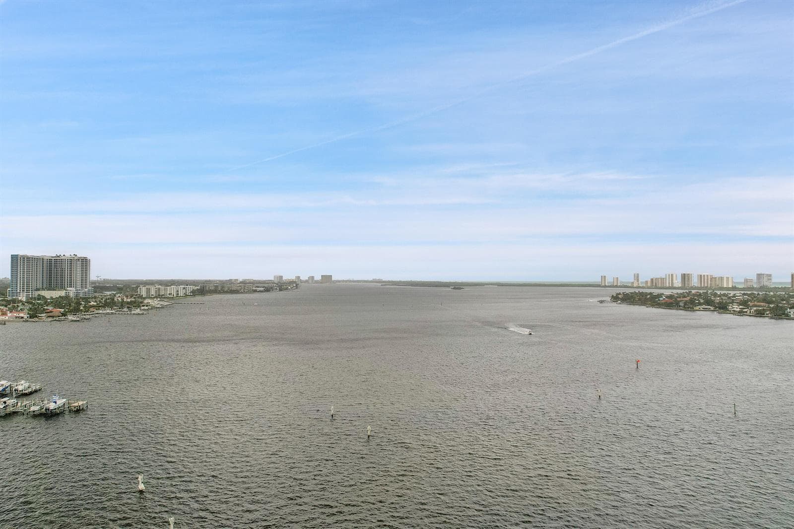 2640 Lake Shore Drive 2011 photo 5