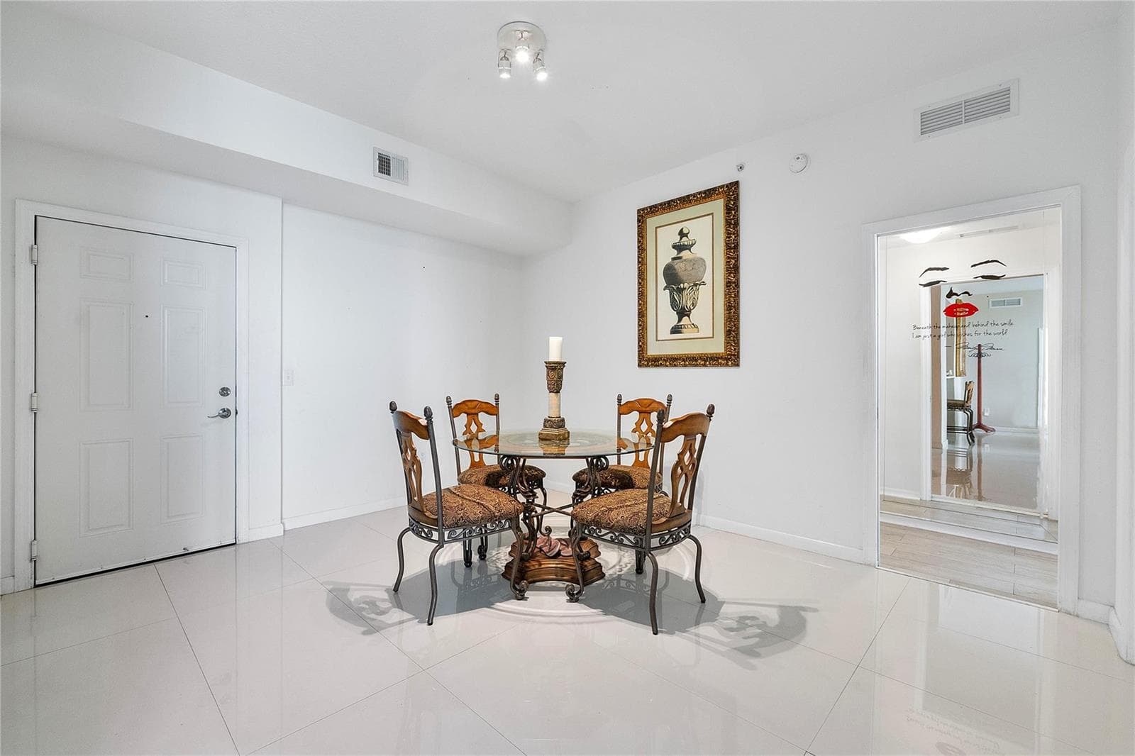 625 Casa Loma Boulevard 1608 photo 17