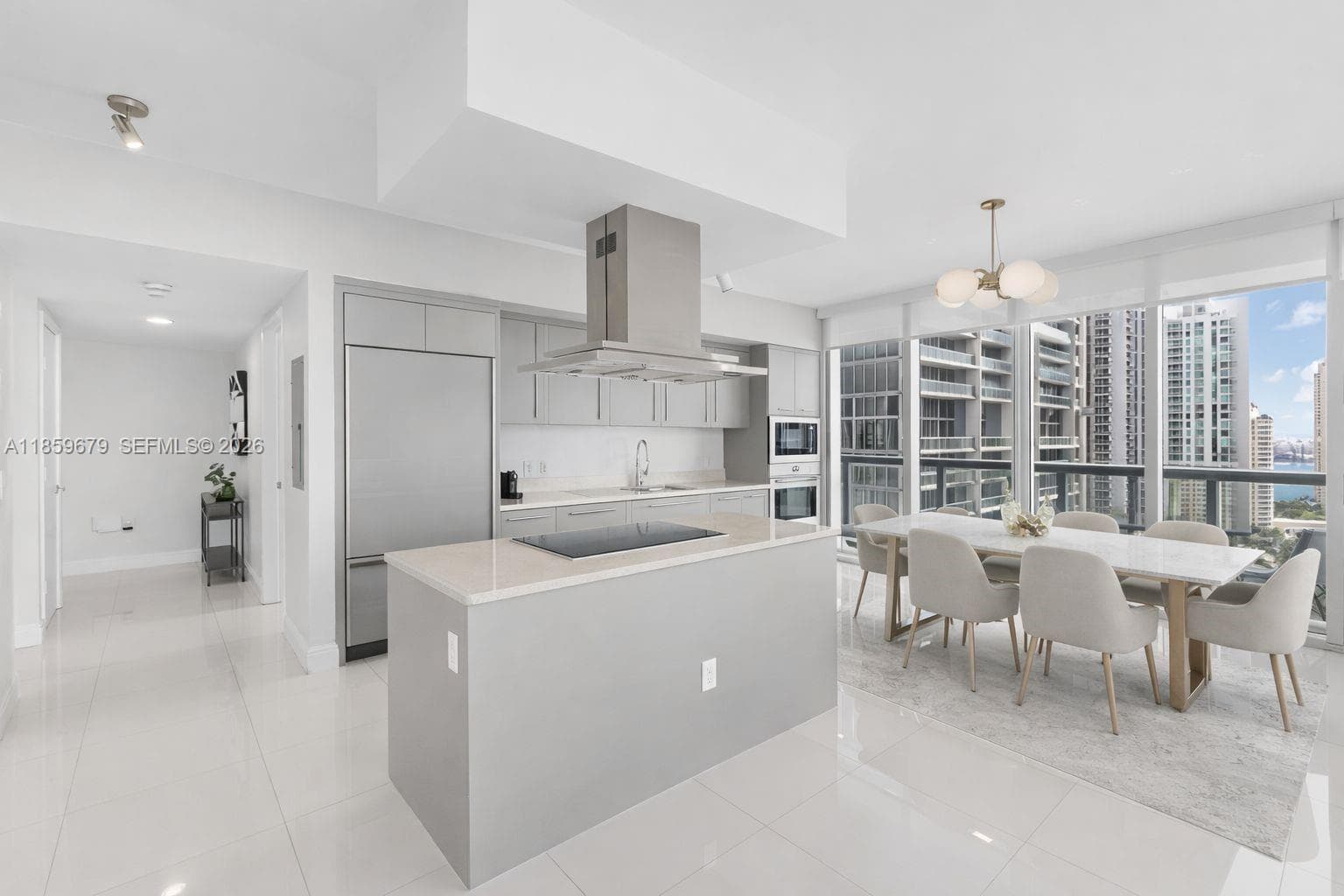 485 Brickell Ave 2210 photo 1