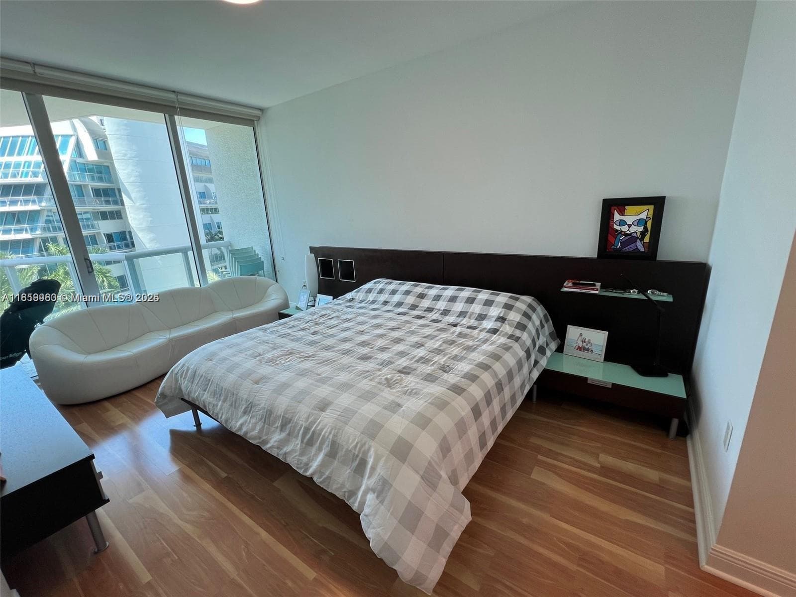 3131 NE 188th St 1-609 photo 22