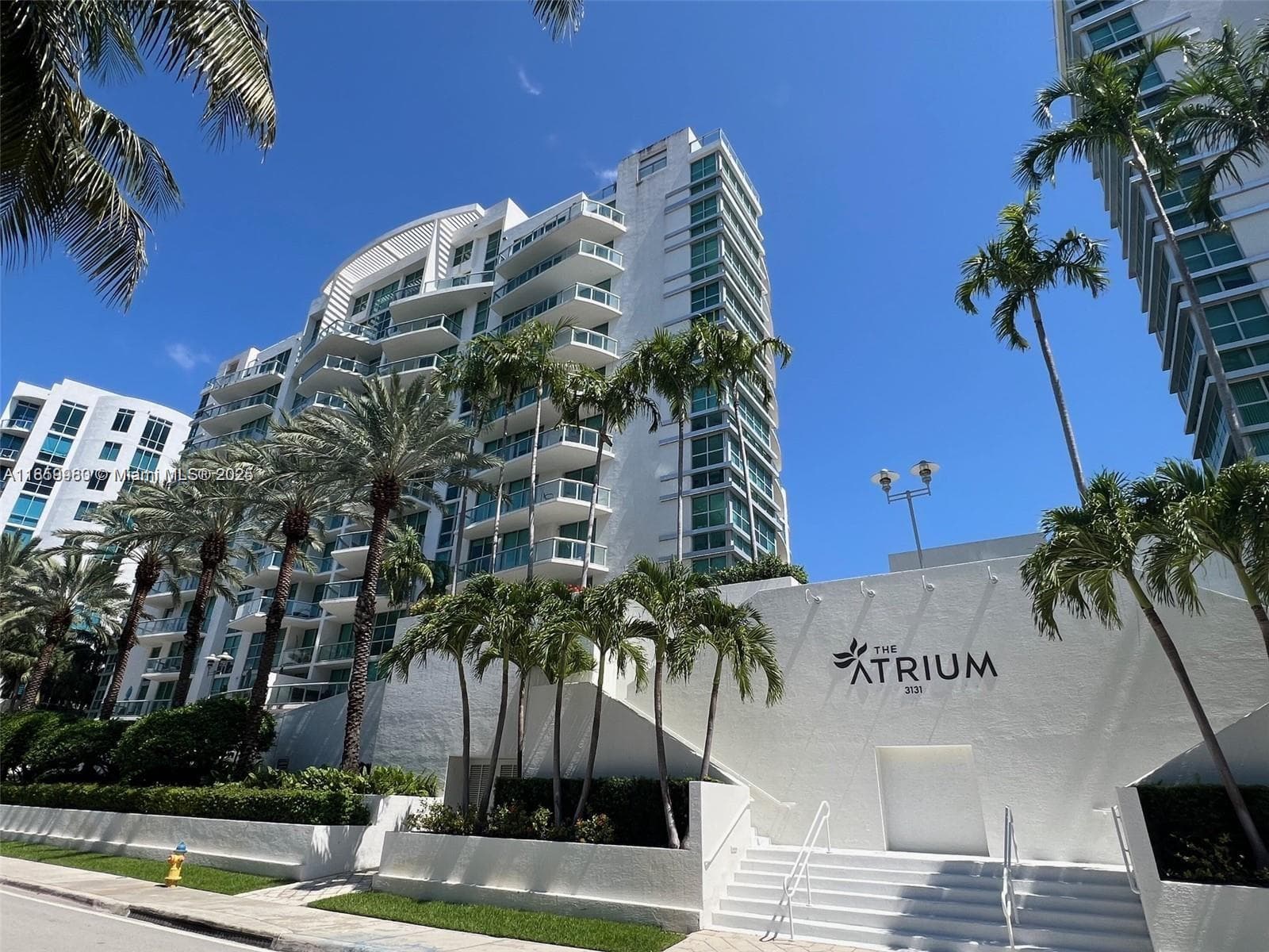 3131 188th St 1-609 photo 3