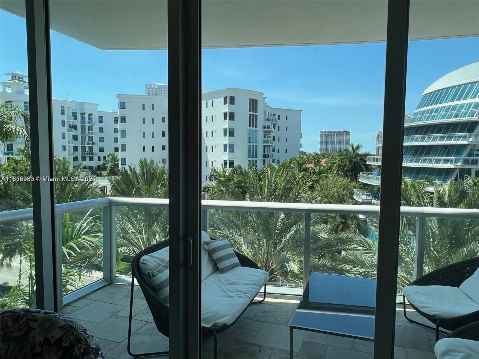 3131 188th St 1-609 photo 20