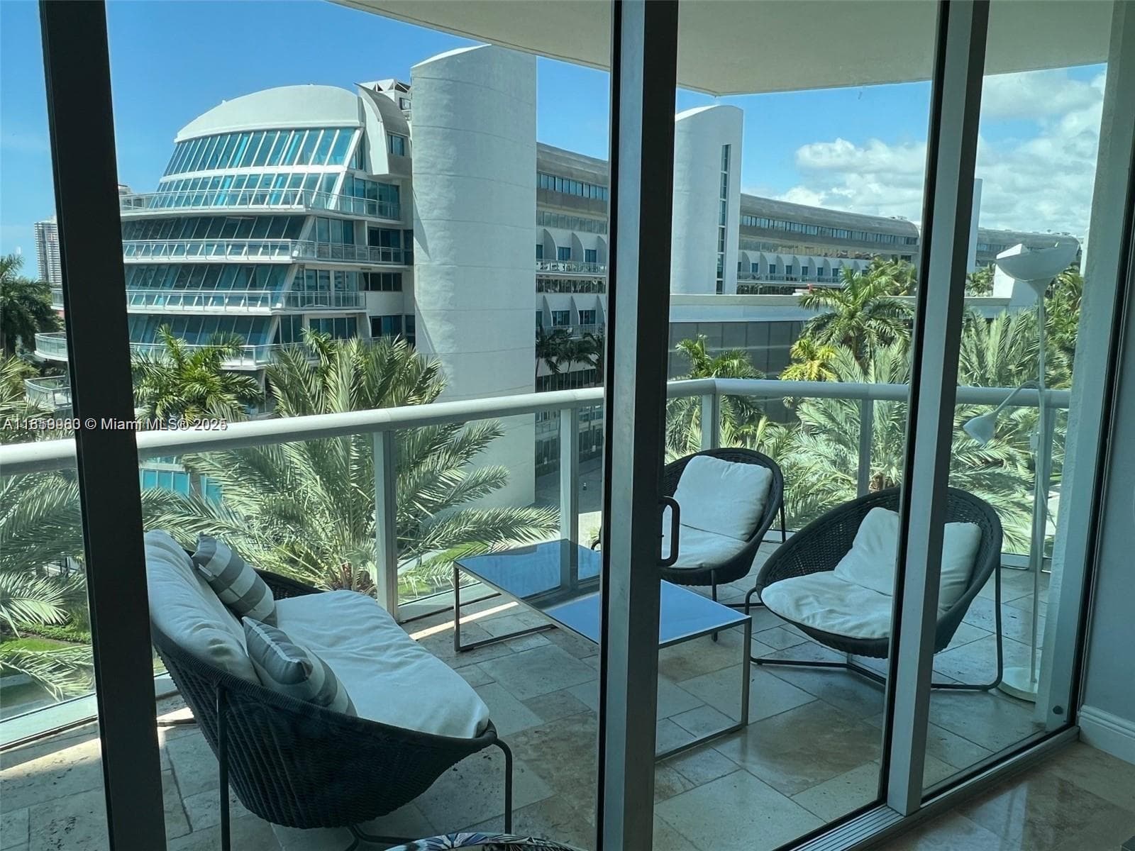 3131 188th St 1-609 photo 19