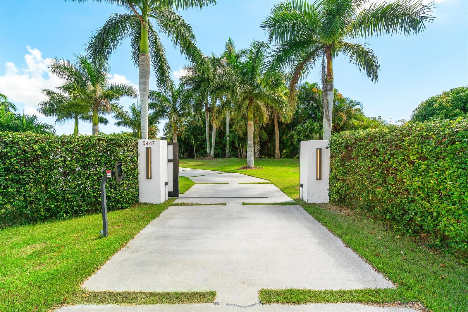 5447 Center Street photo 6