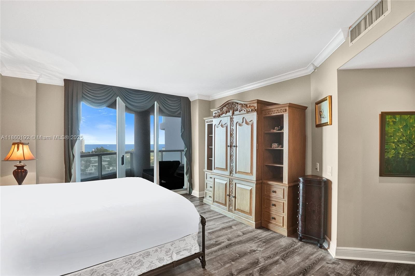 21050 Point Pl 1403 photo 13