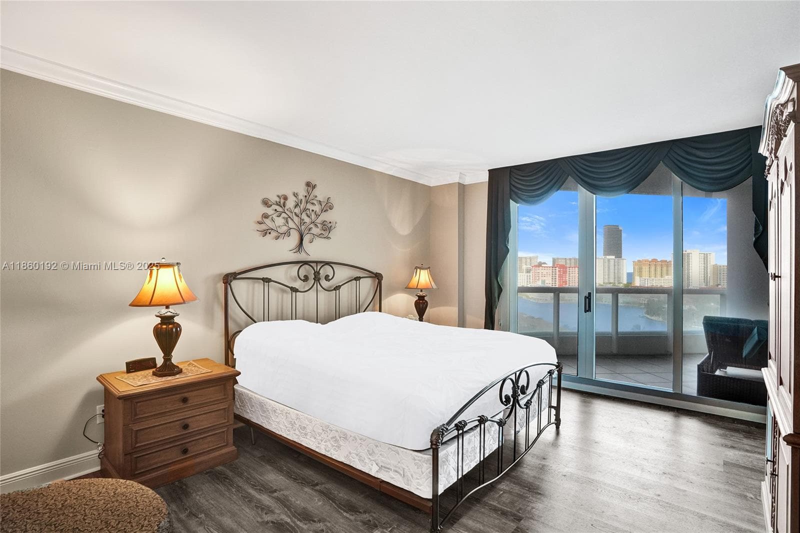 21050 Point Pl 1403 photo 12