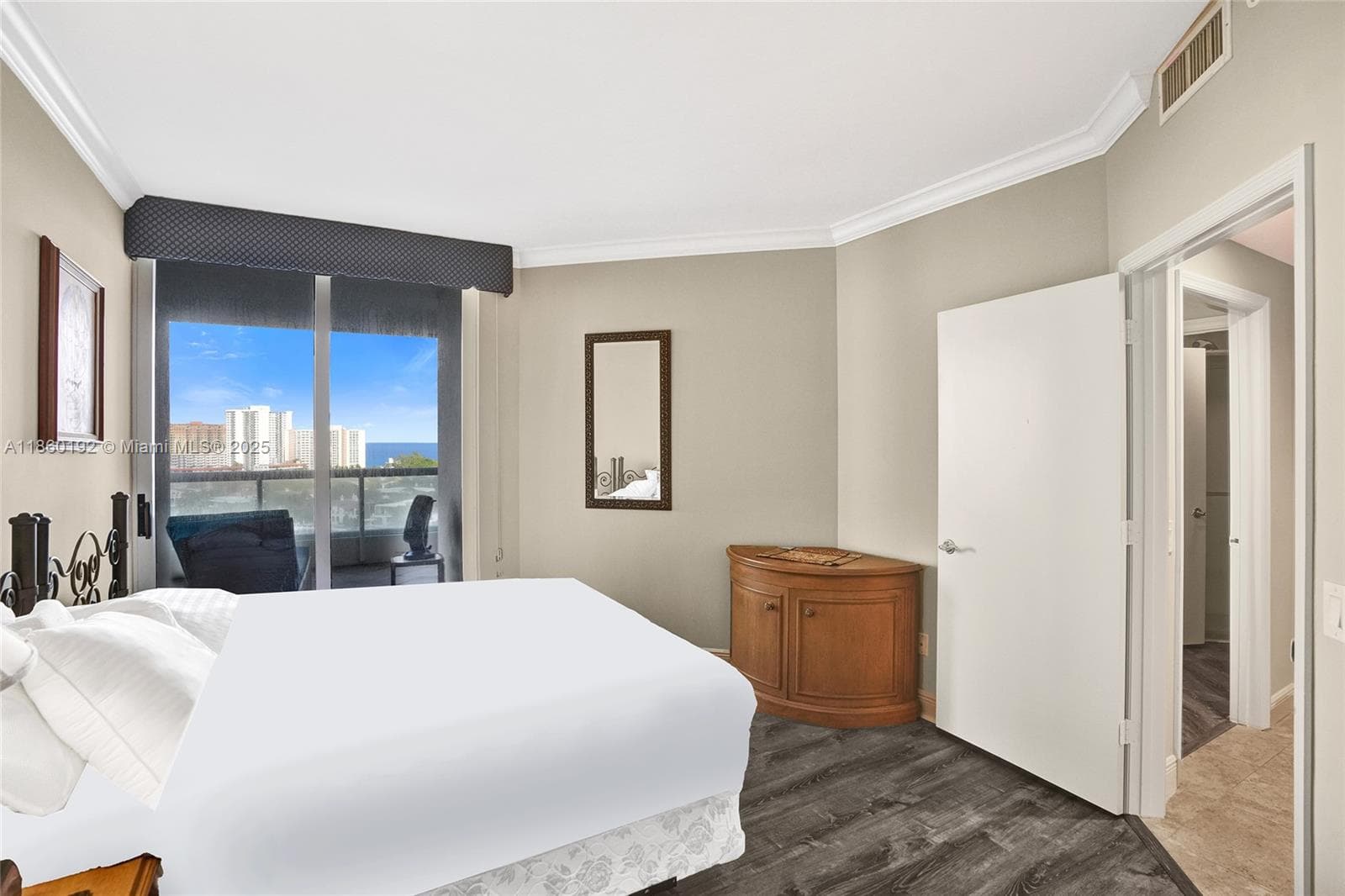 21050 Point Pl 1403 photo 20