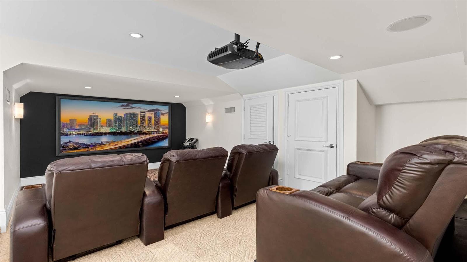 929 Banyan Drive photo 22