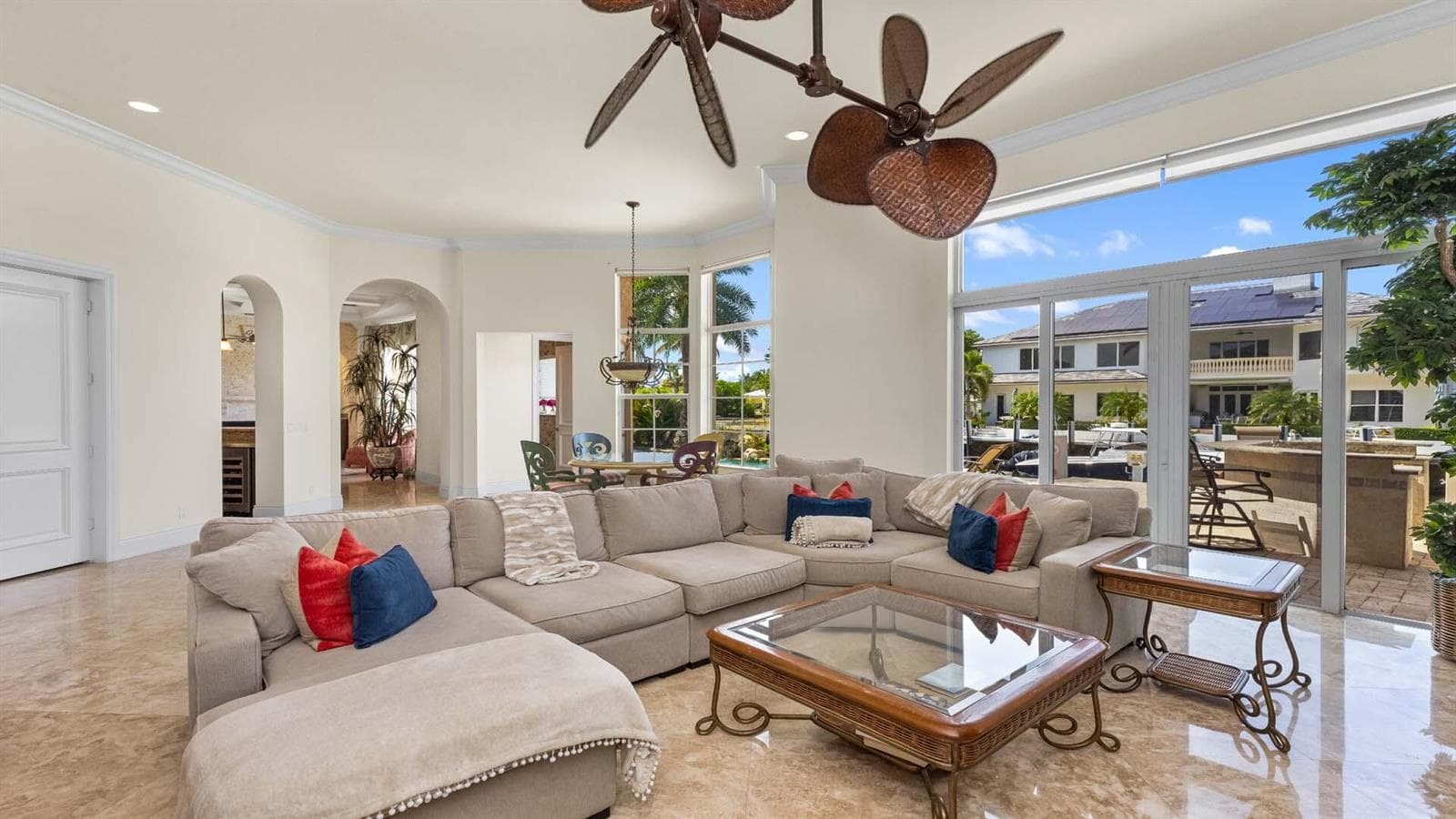 929 Banyan Drive photo 8