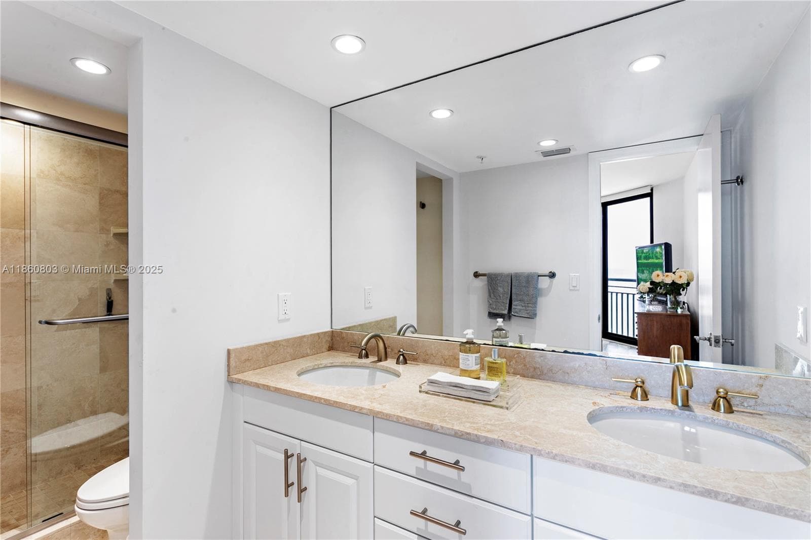 3000 N Ocean Dr 20A photo 14