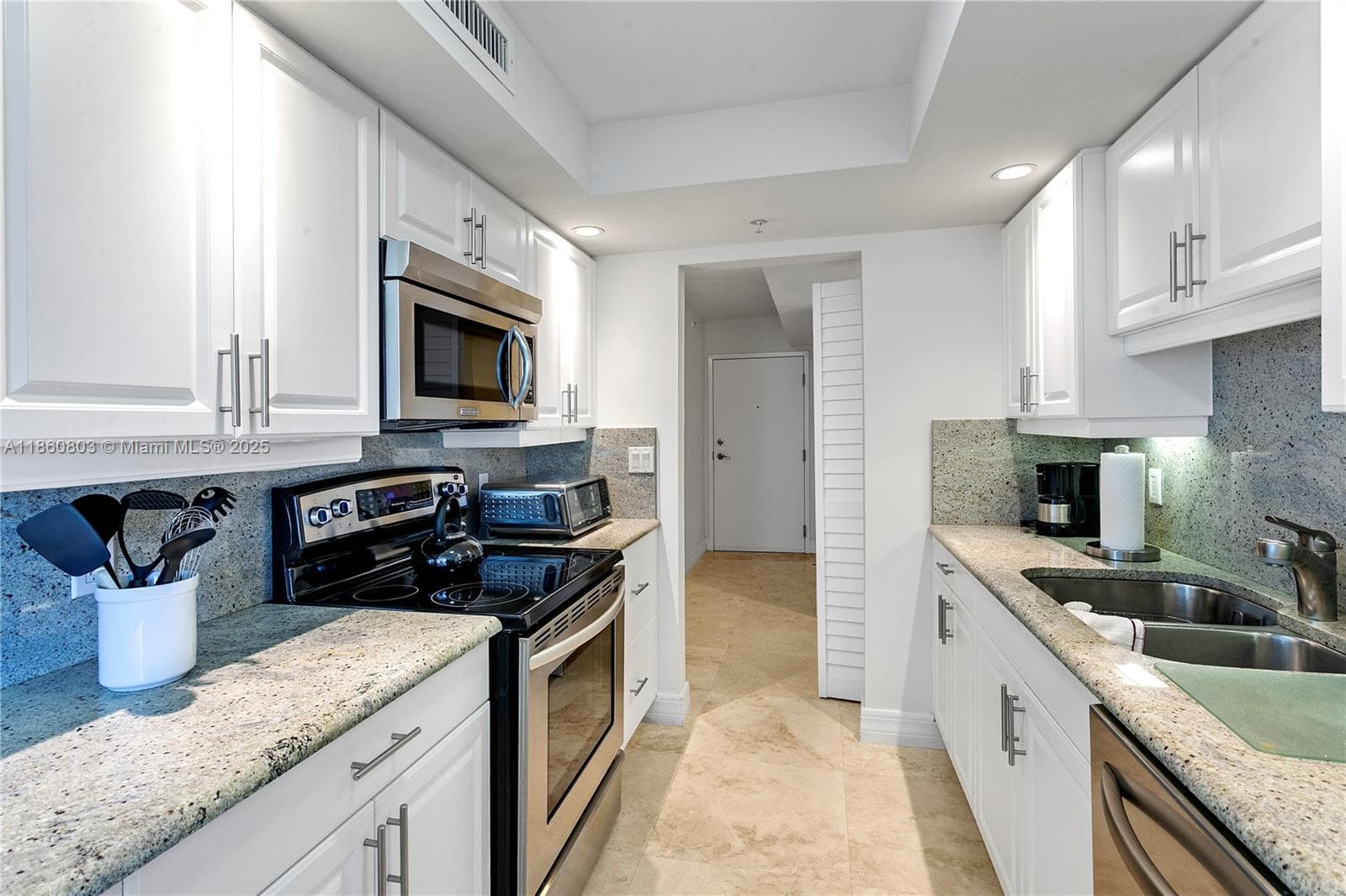 3000 N Ocean Dr 20A photo 19