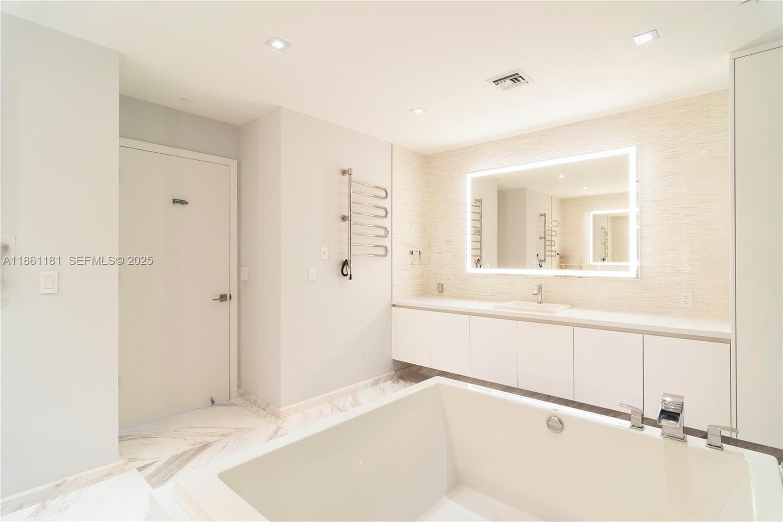 701 N Fort Lauderdale Beach Blvd 501 photo 24