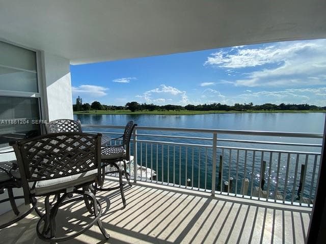 9250 W Bay Harbor Dr 3B photo 5