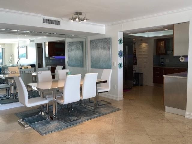 9250 W Bay Harbor Dr 3B photo 9