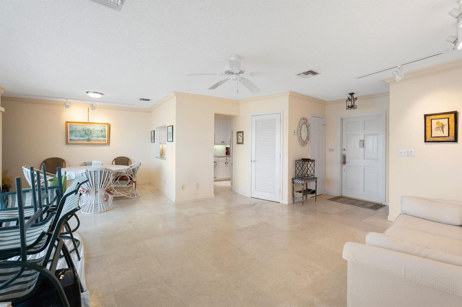 371 Wilma Circle 5 photo 6