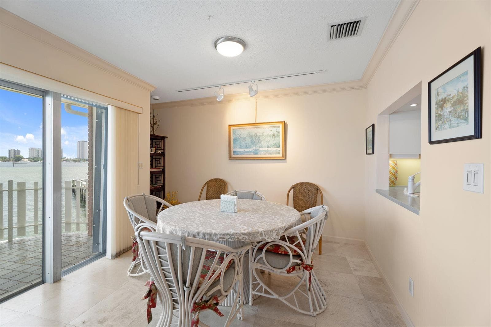 371 Wilma Circle 5 photo 7