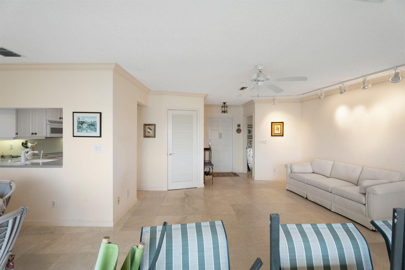 371 Wilma Circle 5 photo 8
