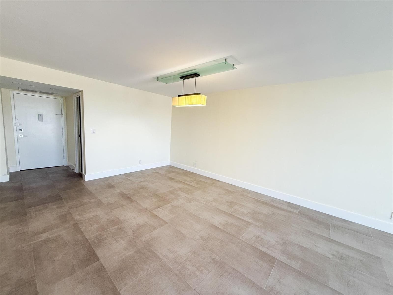 1000 Parkview Drive 319 photo 10