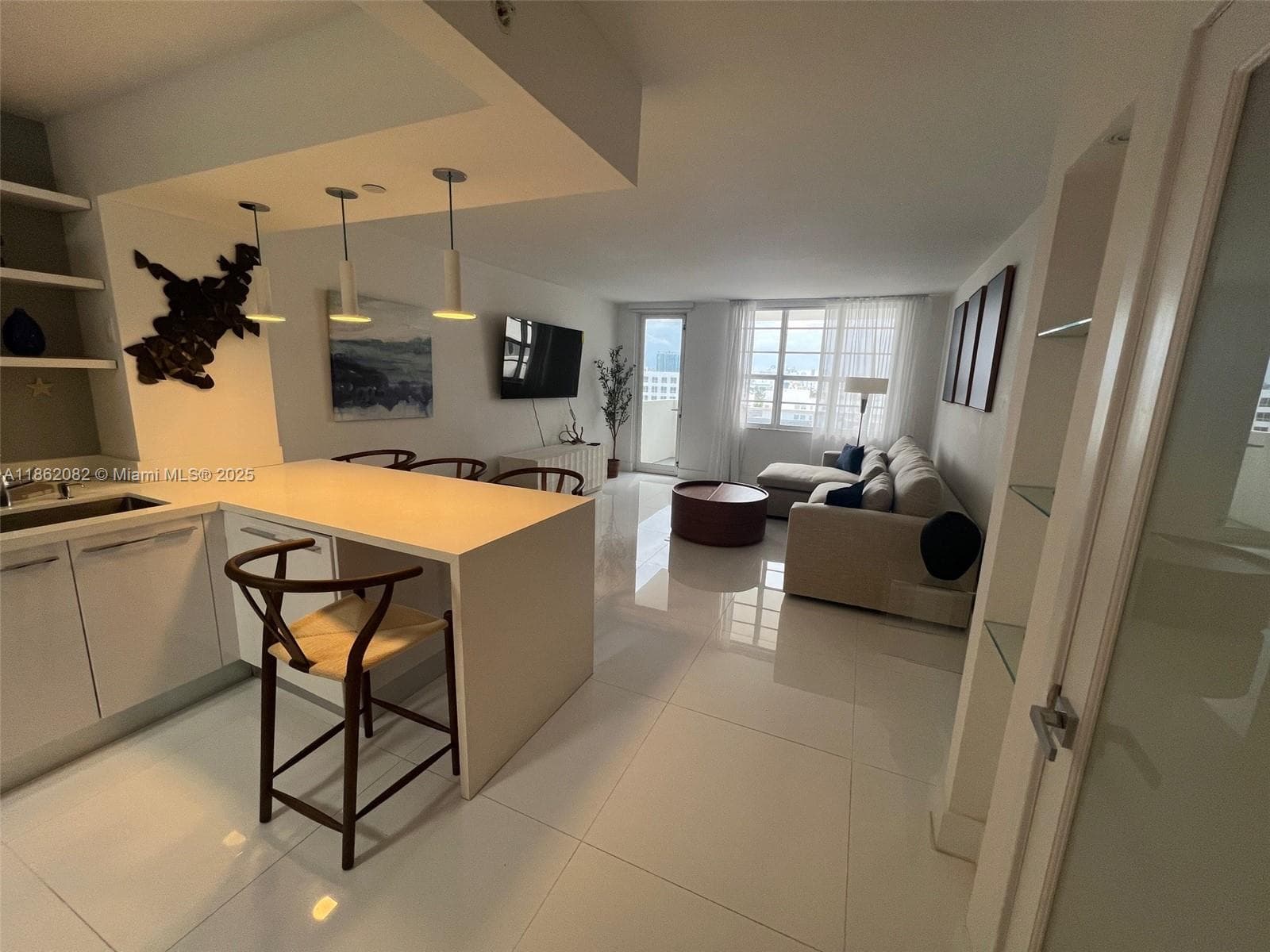 100 Lincoln Rd 1022 photo 19