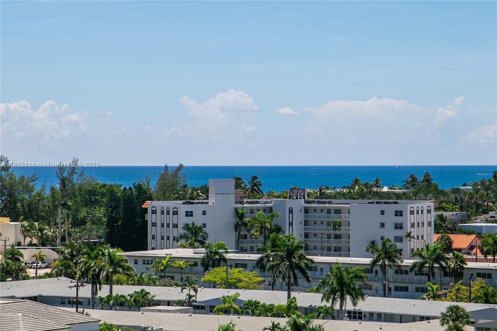 2017 S Ocean Dr 1008 photo 2