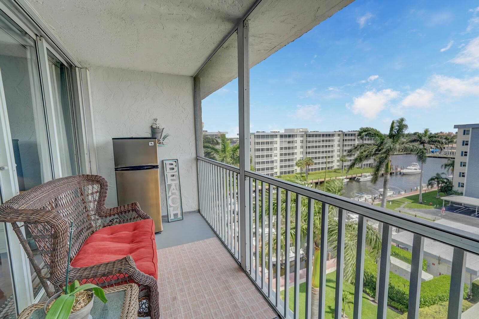 1 Harbourside Drive 1703 photo 25