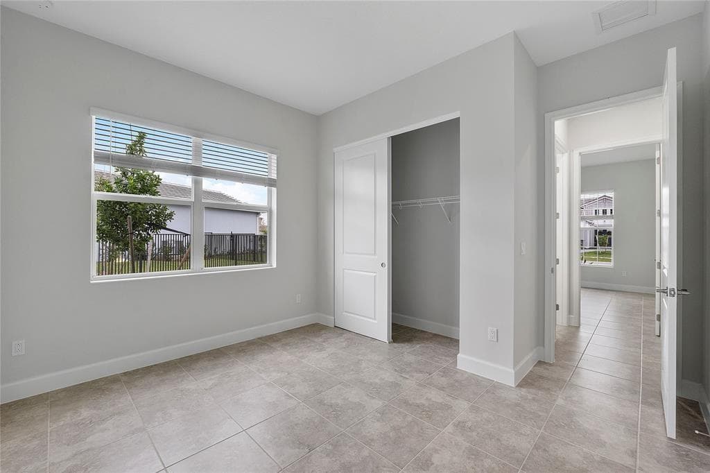 5223 Liberty Lane photo 17