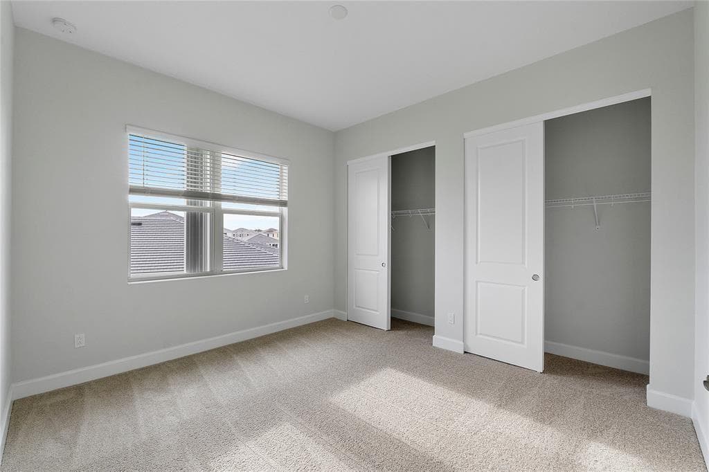 5223 Liberty Lane photo 10