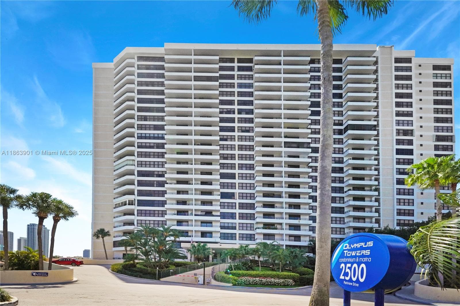 2500 Parkview Dr 2408 photo 1
