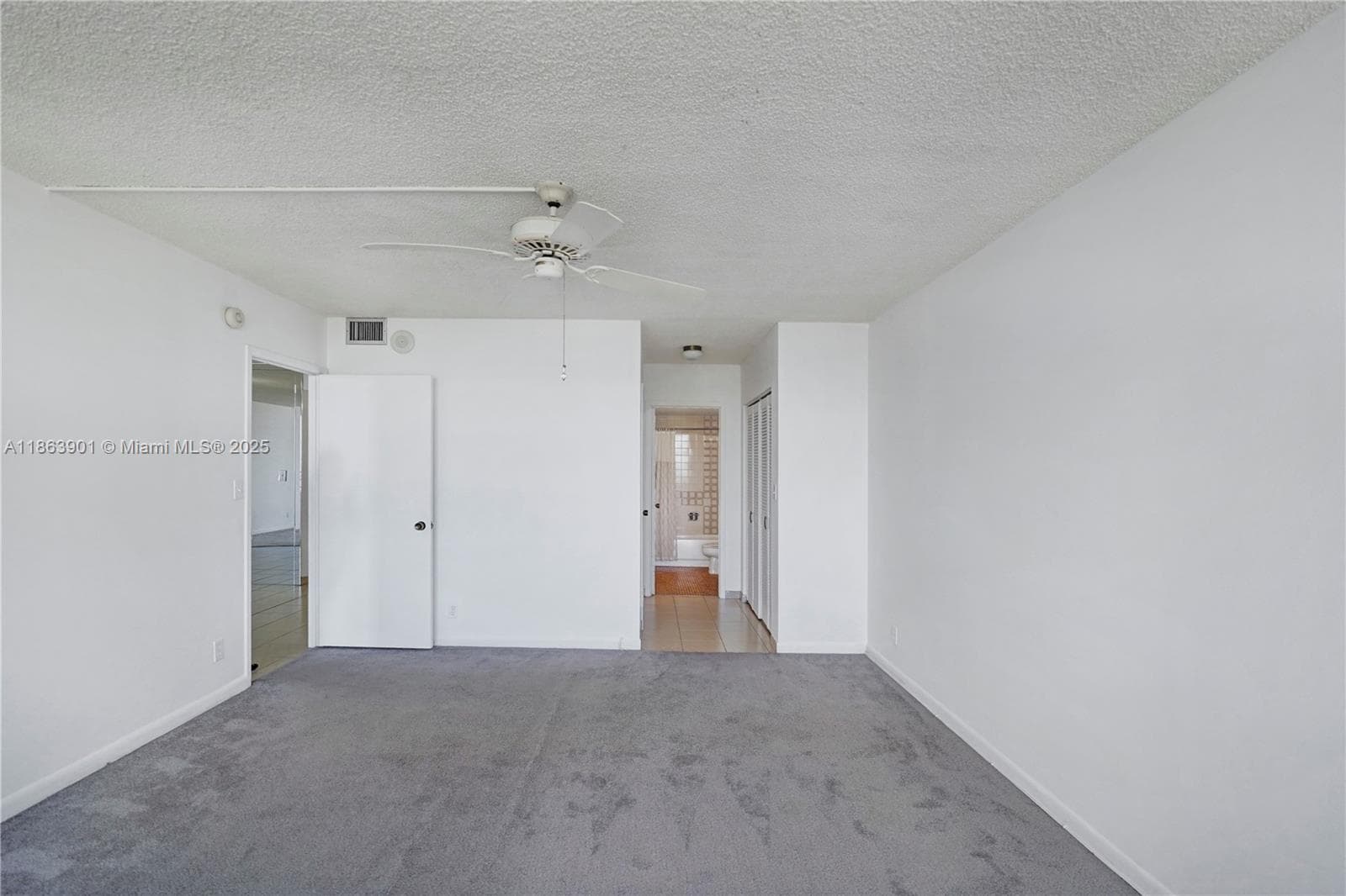 2500 Parkview Dr 2408 photo 20