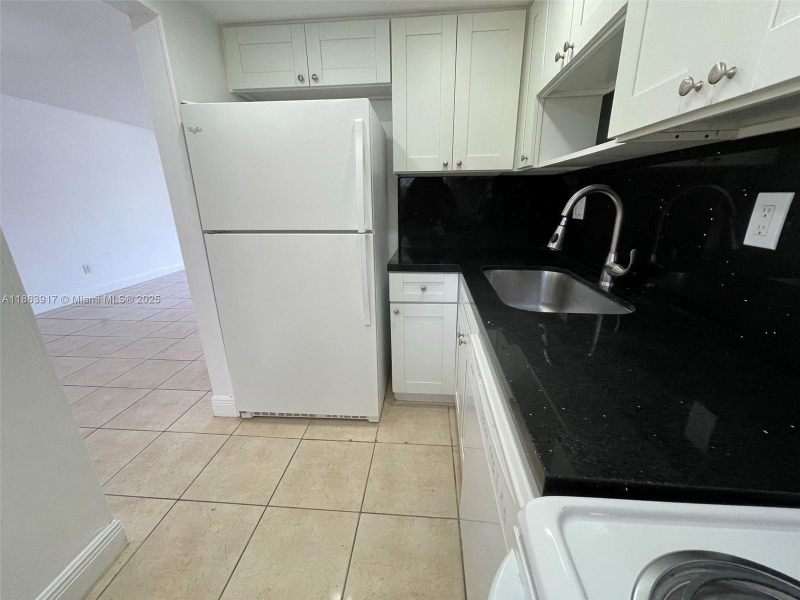 3522 NE 171st St 103 photo 20
