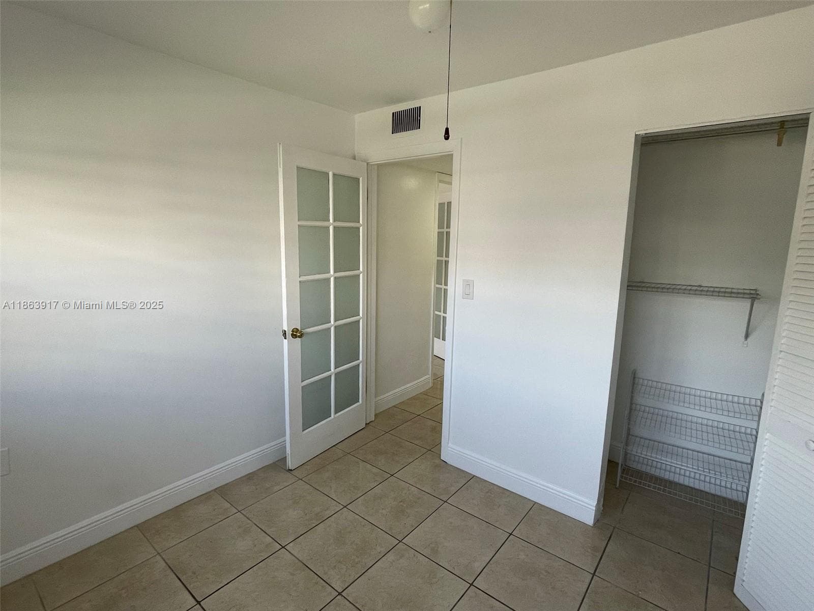 3522 NE 171st St 103 photo 8