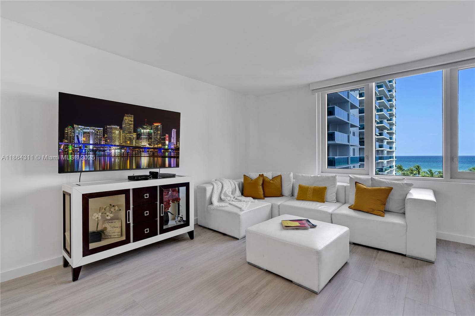 2301 Collins Ave 542 photo 12