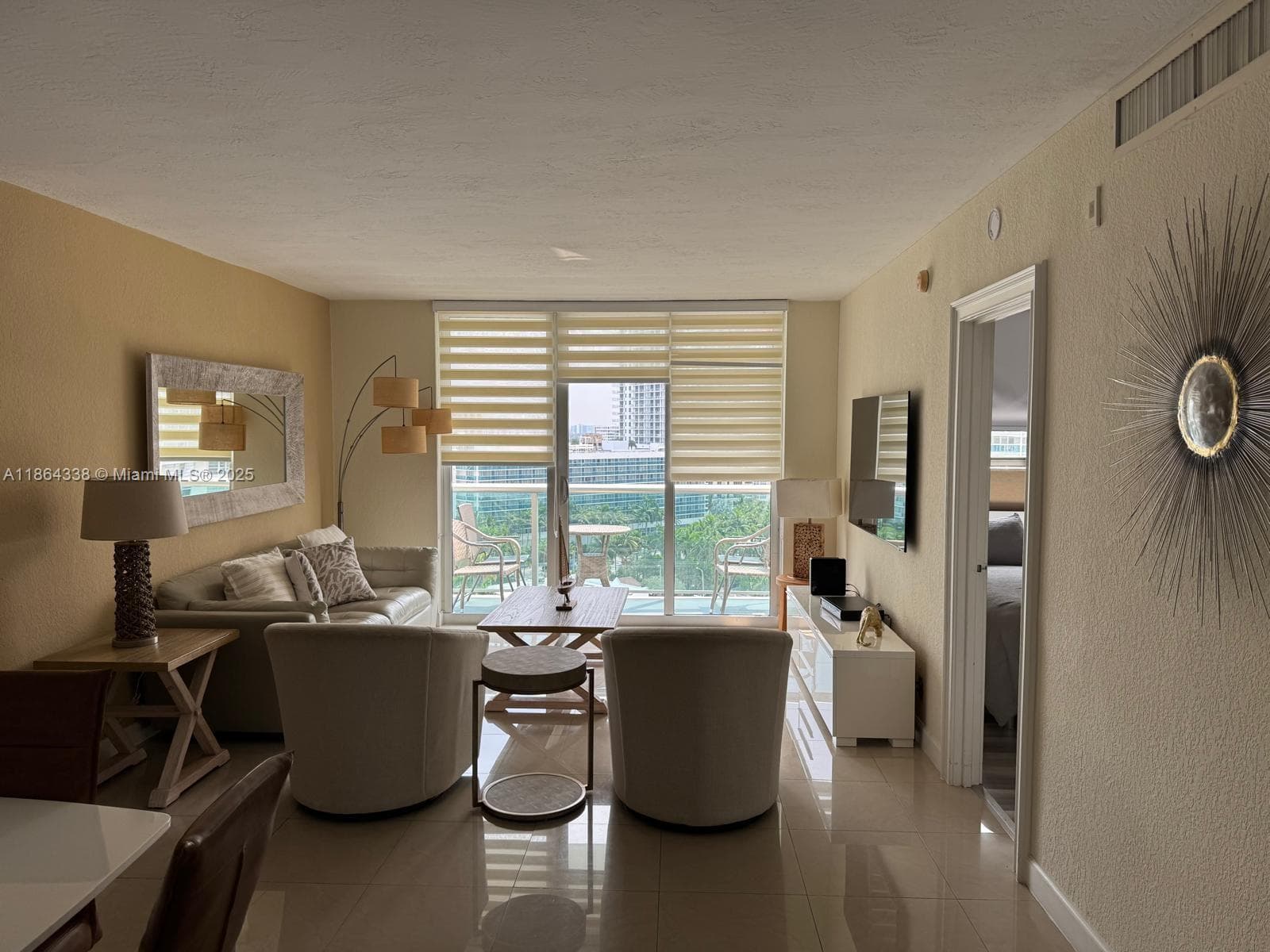 3801 S Ocean Dr 14V photo 3