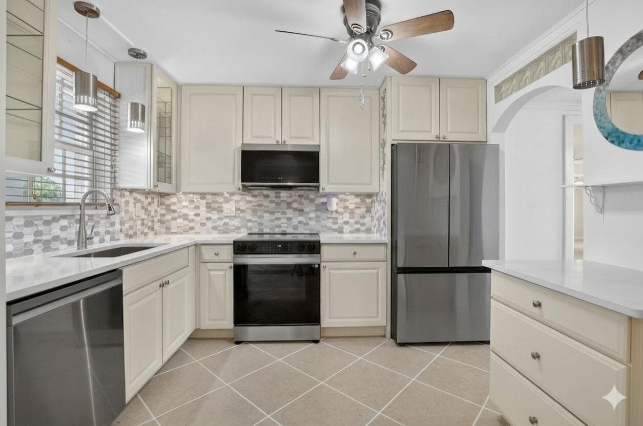 769 Jeffery Street 2-203 photo 9
