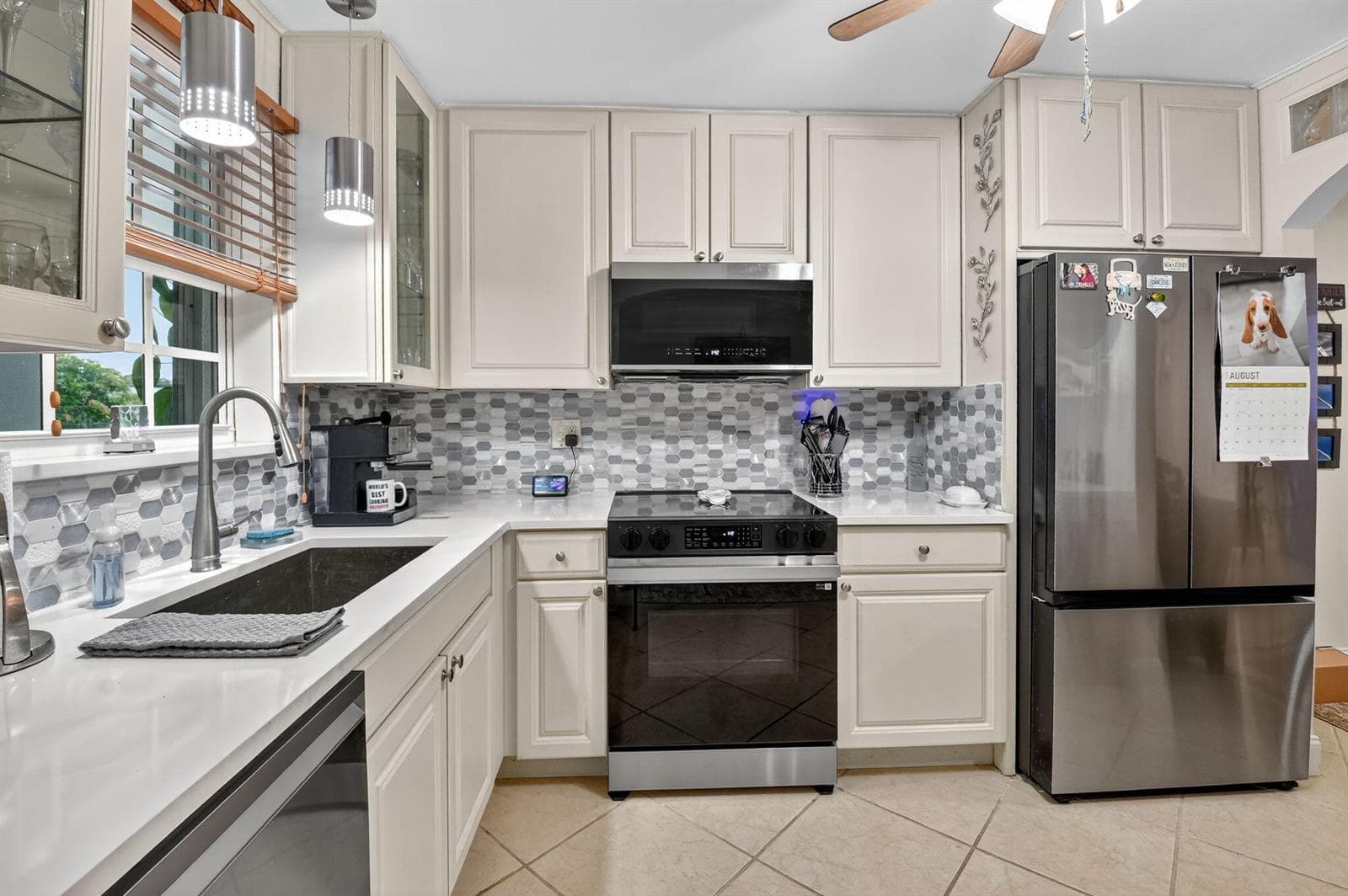 769 Jeffery Street 2-203 photo 8