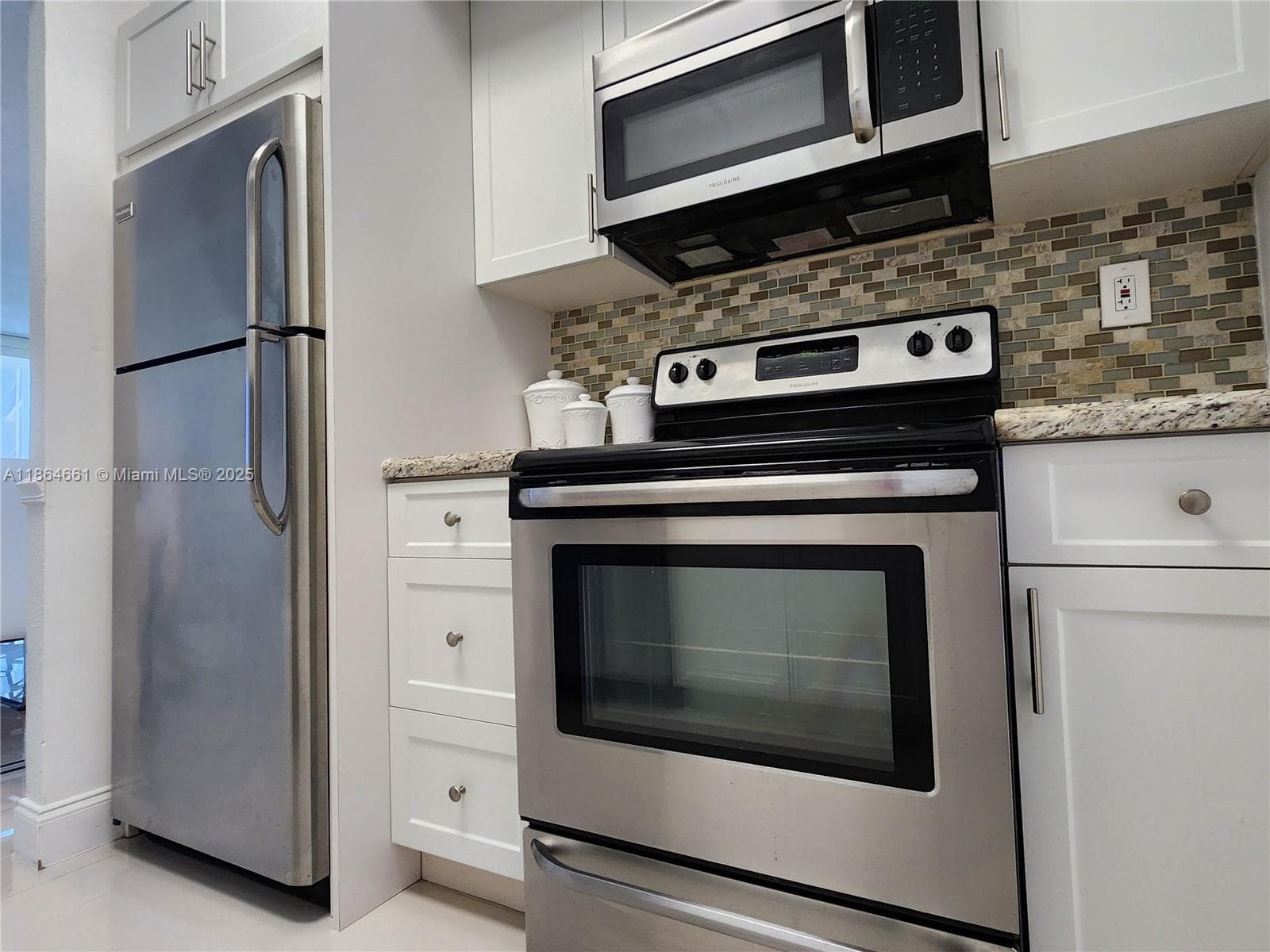 3505 S Ocean Dr 707 photo 13