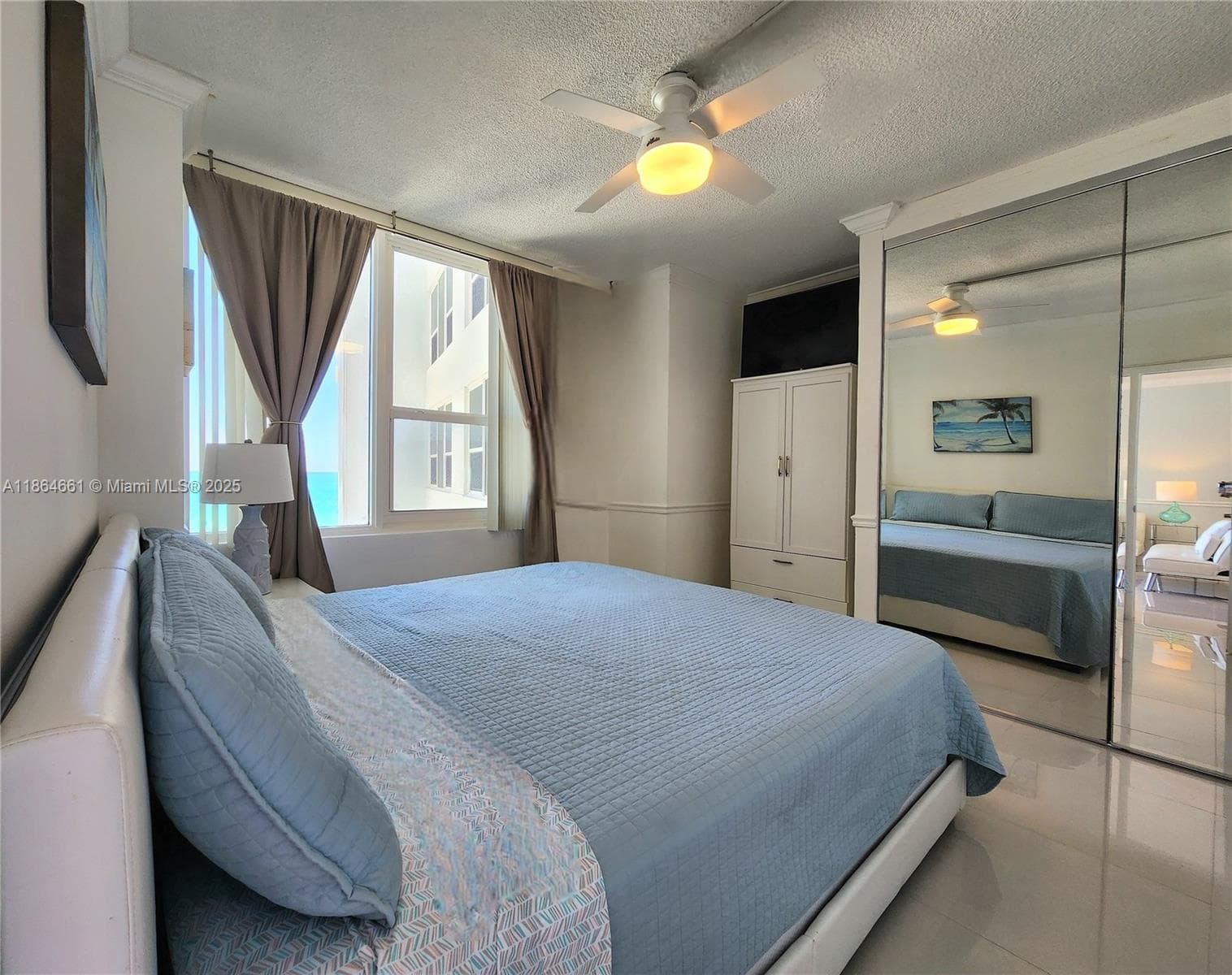 3505 S Ocean Dr 707 photo 17