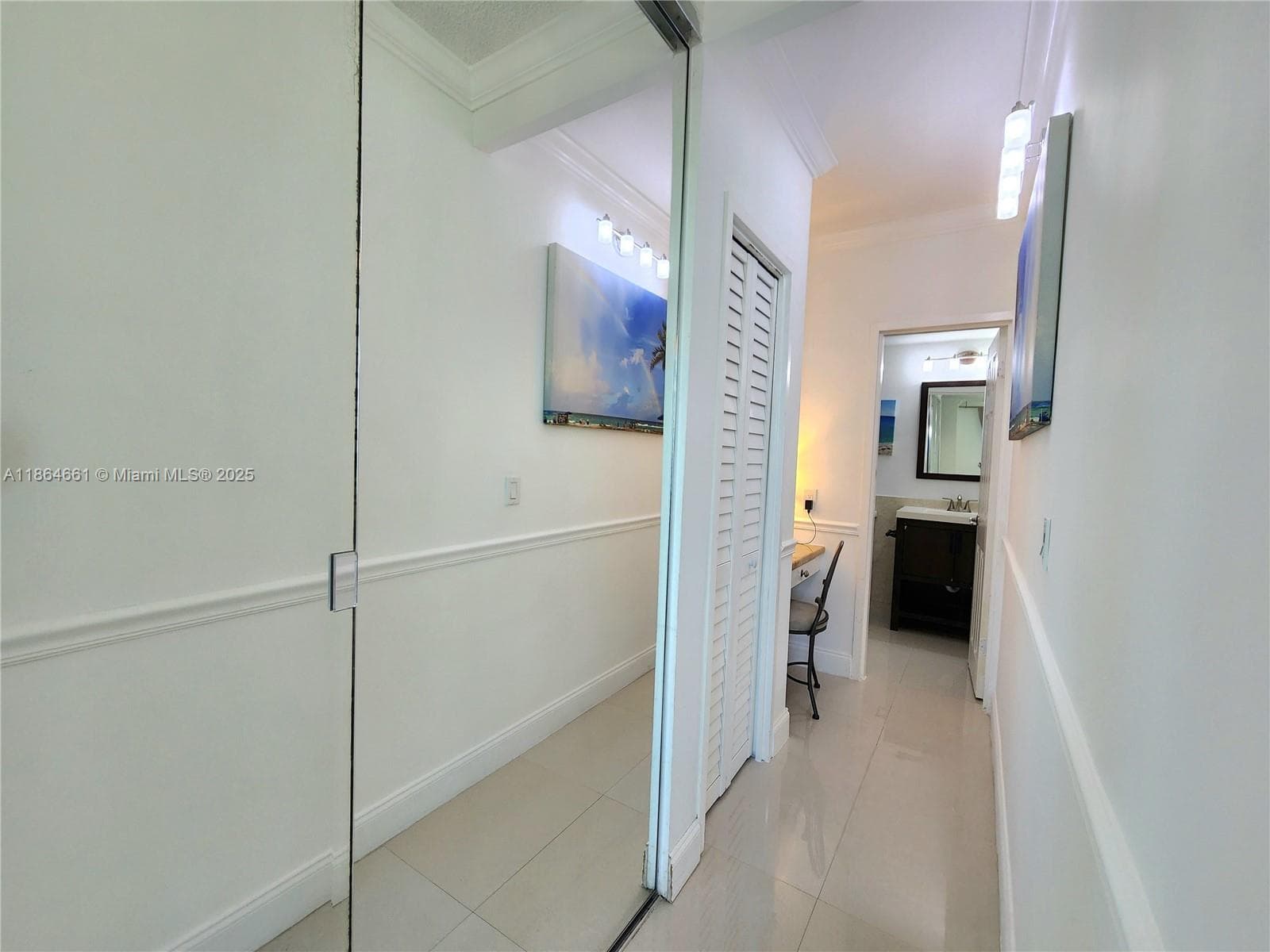 3505 S Ocean Dr 707 photo 20