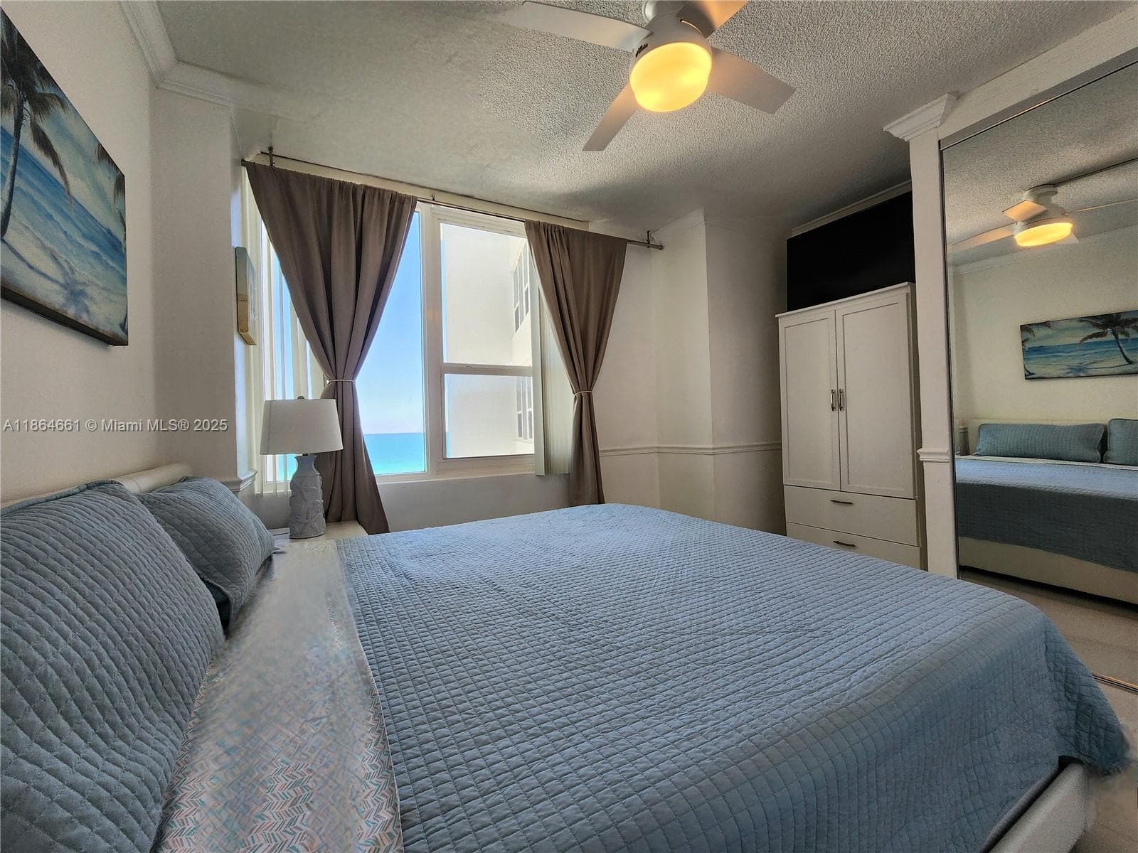 3505 S Ocean Dr 707 photo 24