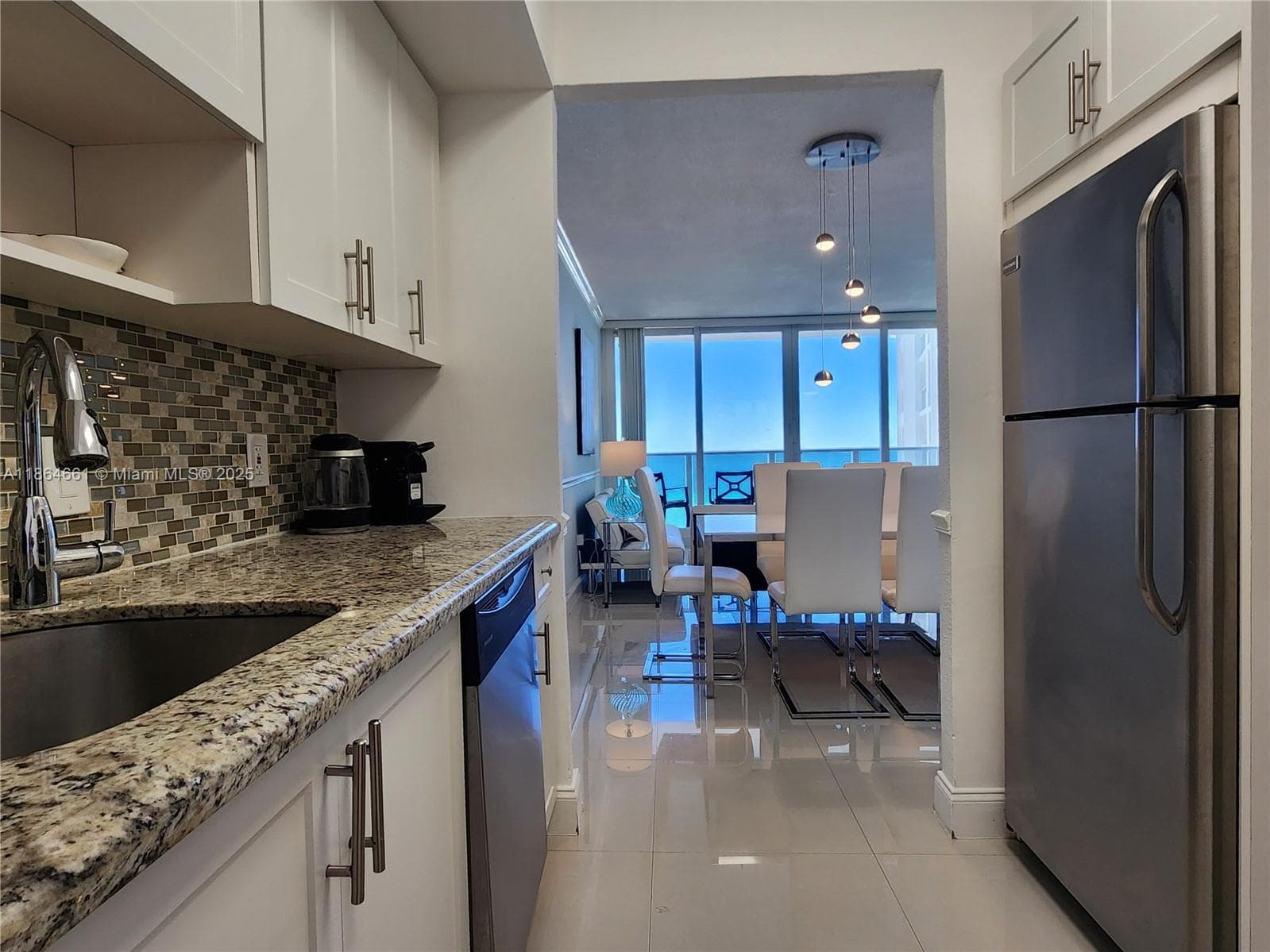 3505 S Ocean Dr 707 photo 10