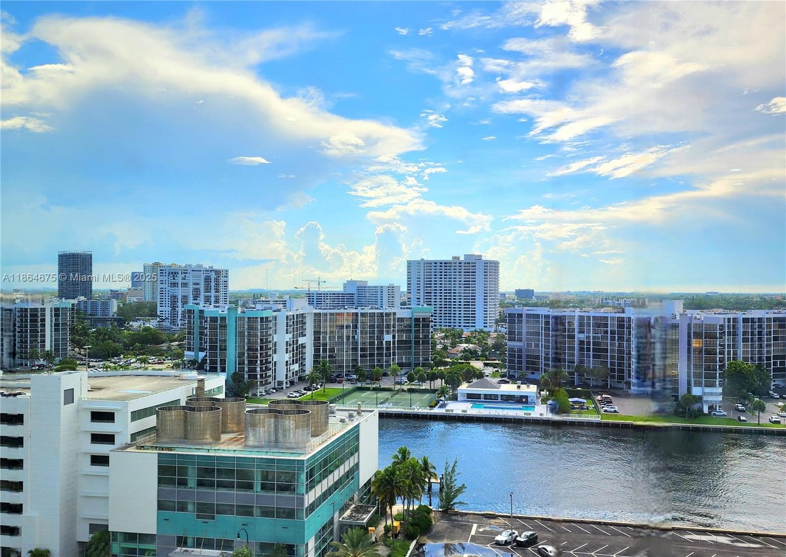 3505 S Ocean Dr 1502 photo 5