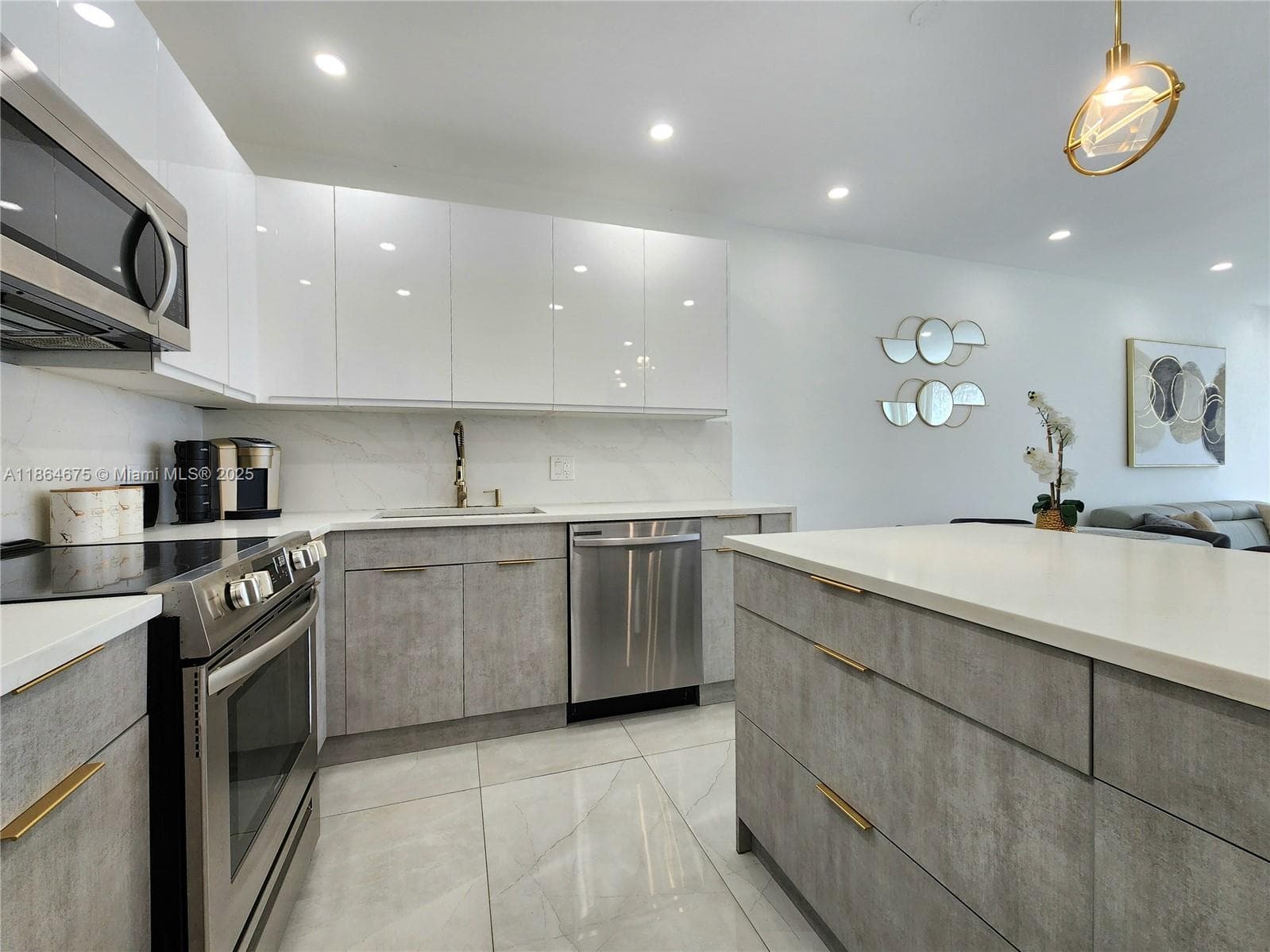 3505 S Ocean Dr 1502 photo 14
