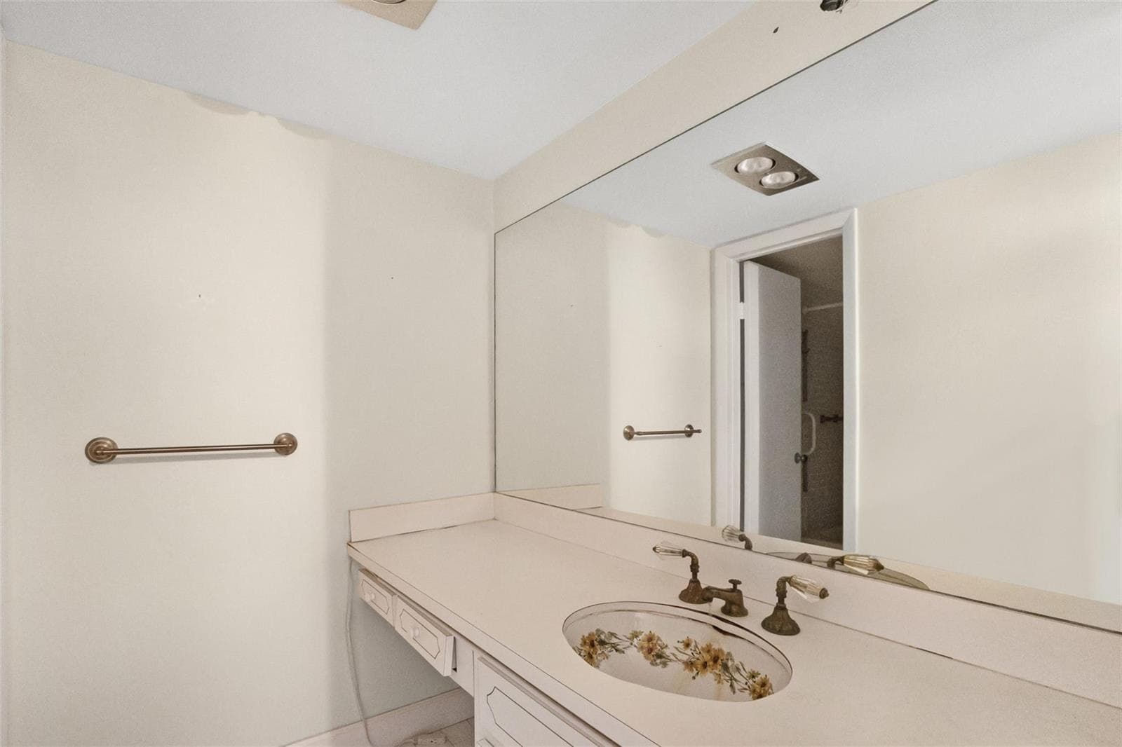 3100 NE 49th Street 1105 photo 12