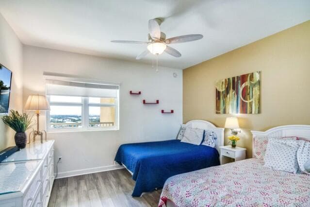 2650 Lake Shore Drive 2203 photo 20